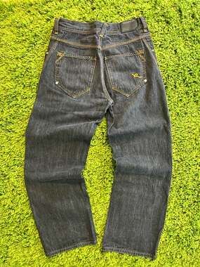 Vintage Rocawear Y2K Dark Wash Relaxed Fit Denim Jeans Size 34
